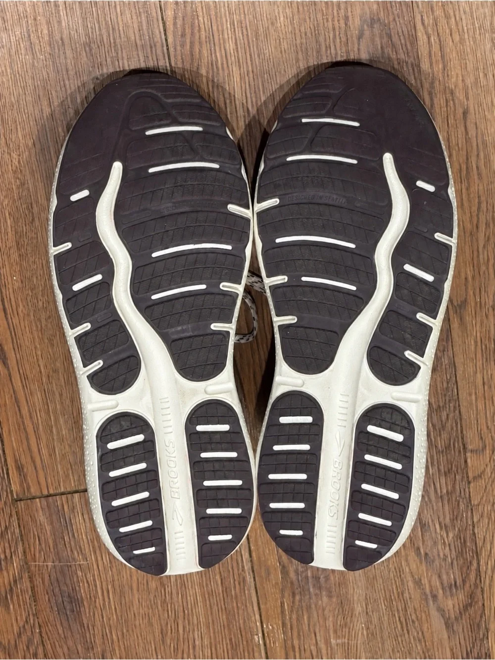 Brooks ghost max